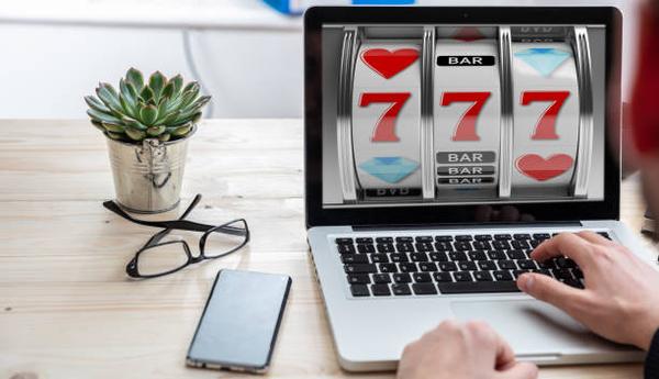 Explore Classic Table Game Favorites at a Singapore online casino Platform for Enthusiasts